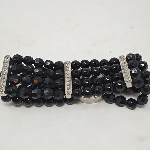 Avenue Womens Black 4 Strand Bead Bracelet Watch Mother of Pearl Face - Picture 10 of 10